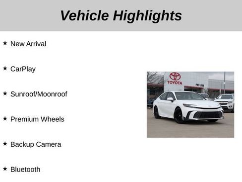 Used 2025 Toyota Camry SE image 5
