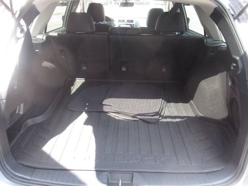 Used 2019 Subaru Outback 2.5i Limited AWD/4WD image 10