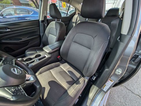Used 2020 Nissan Altima 2.5 S FWD image 16