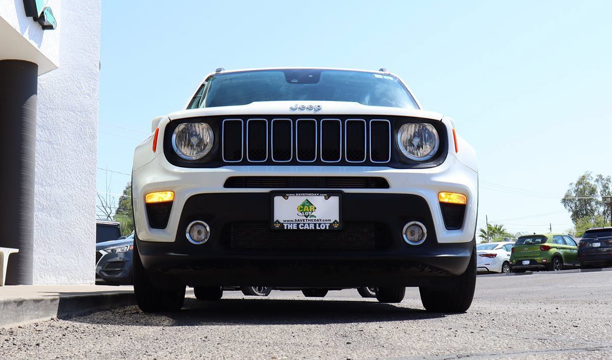 Used 2021 Jeep Renegade Latitude w/ Convenience Group FWD image 17