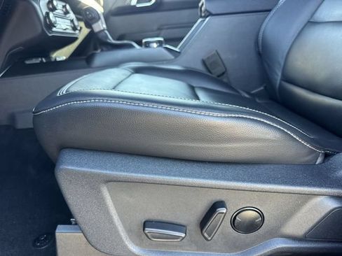 Used 2025 Ford Bronco Outer Banks AWD/4WD image 13