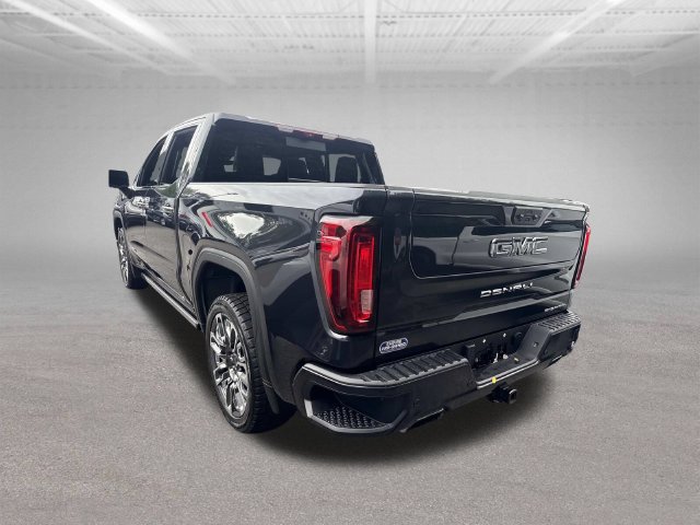 Used 2023 GMC Sierra 1500 Denali Ultimate AWD/4WD image 9