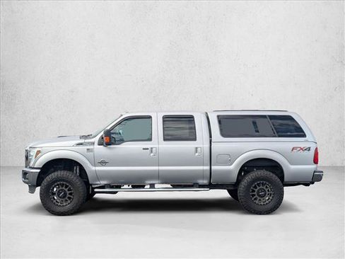 Used 2012 Ford F250 Lariat w/ Lariat Ultimate Pkg AWD/4WD image 9