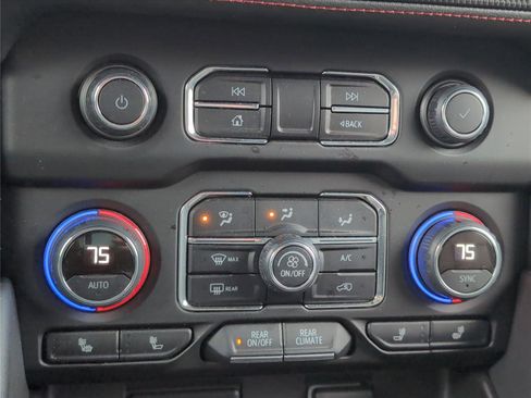 Used 2022 Chevrolet Tahoe RST w/ Luxury Package image 21