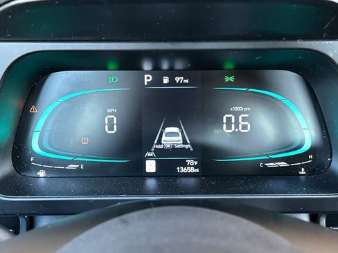Used 2025 Hyundai Elantra Sport w/ Cargo Package FWD image 23