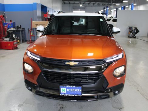 Used 2023 Chevrolet TrailBlazer ACTIV w/ Convenience Package image 3