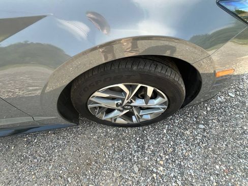 Used 2022 Hyundai Sonata SEL w/ Convenience Package FWD image 25