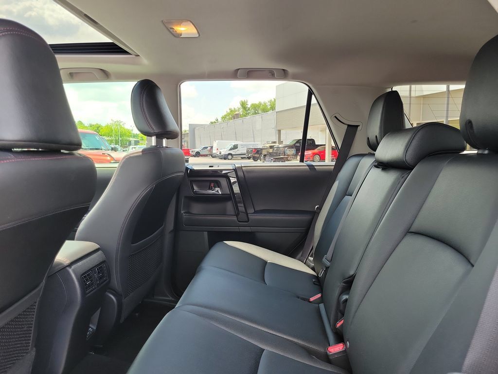 Used 2020 Toyota 4Runner TRD Off-Road Premium w/ Moonroof Package AWD/4WD image 14