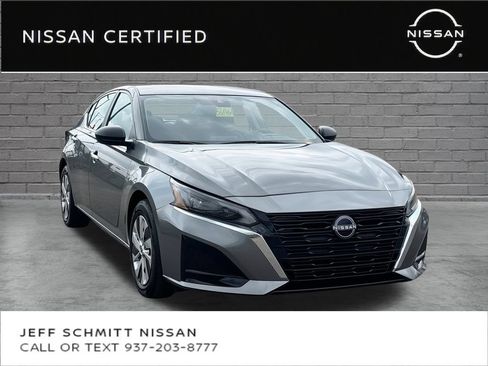 Certified 2025 Nissan Altima 2.5 S FWD image 1