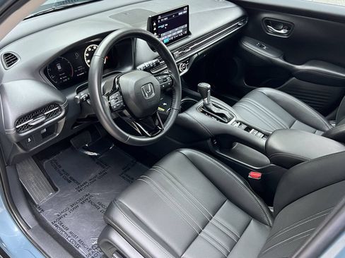 Used 2025 Honda HR-V EX-L image 13