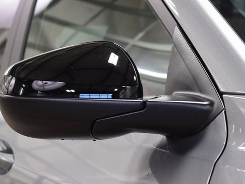 New 2026 Chevrolet Trax RS w/ Sunroof Package image 17