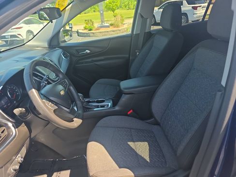 Certified 2022 Chevrolet Equinox LT FWD image 11