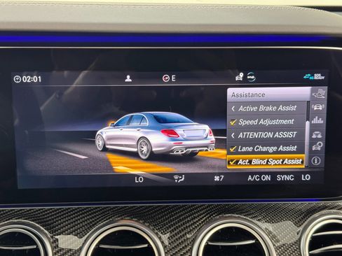 Used 2020 Mercedes-Benz E 63 AMG S image 29