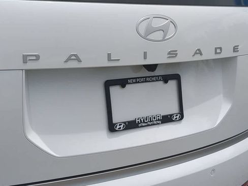 New 2026 Hyundai Palisade Calligraphy FWD image 13
