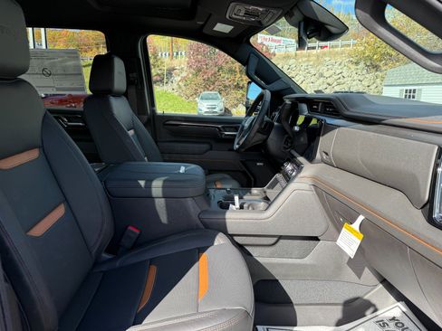 New 2026 GMC Sierra 3500 AT4 image 24