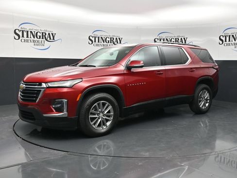 Certified 2023 Chevrolet Traverse LT FWD image 4