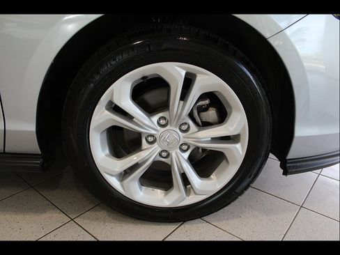 Certified 2025 Honda Accord LX image 10