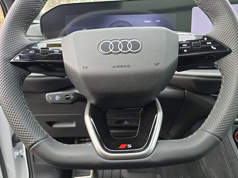 New 2026 Audi SQ5 Premium Plus image 42