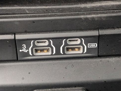 Used 2020 RAM 1500 Big Horn image 32