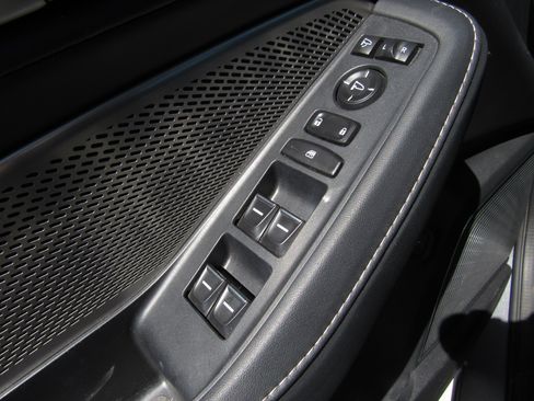 Certified 2023 Acura MDX FWD w/ Technology Package image 24