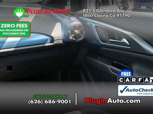 Used 2024 Chevrolet Equinox EV LT w/ LPO, Active Package FWD image 18