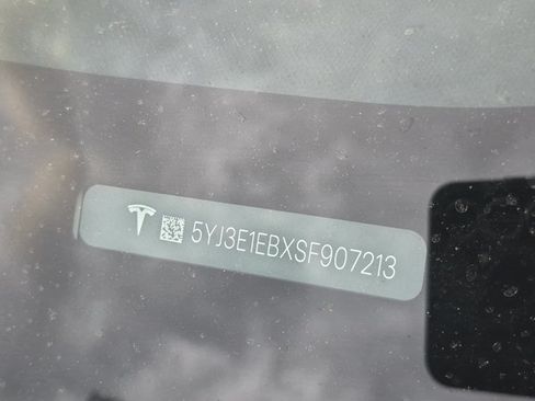 Used 2025 Tesla Model 3 Long Range AWD/4WD image 9