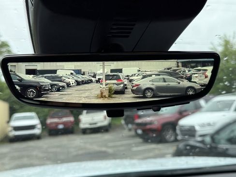 New 2026 Chevrolet Traverse RS AWD/4WD image 18