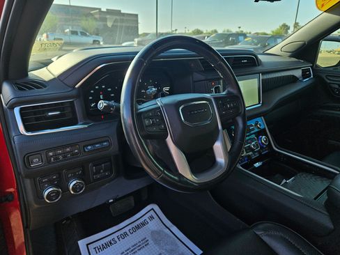 Certified 2024 GMC Yukon Denali w/ Advanced Technology Package AWD/4WD image 16