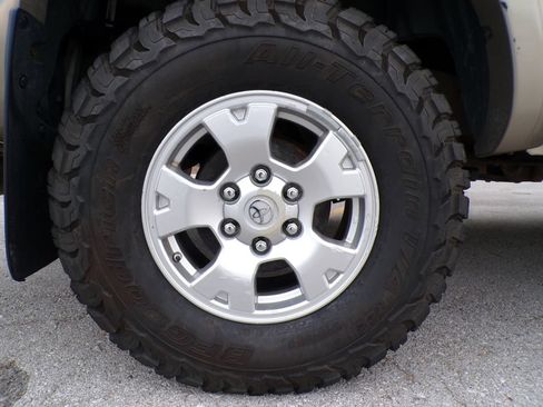 Used 2006 Toyota Tacoma 4x4 Double Cab image 21