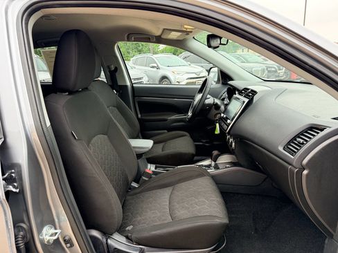 Used 2024 Mitsubishi Outlander Sport AWD image 13