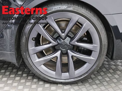Used 2022 Tesla Model S AWD/4WD image 30