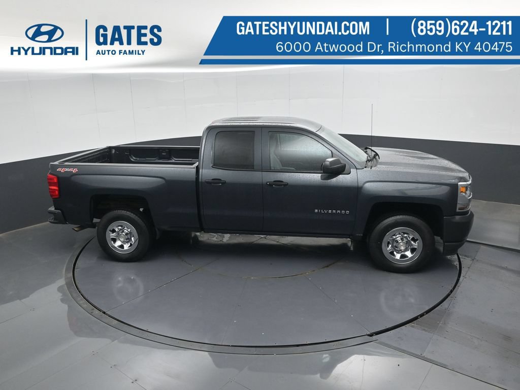 Used 2017 Chevrolet Silverado 1500 W/T AWD/4WD image 42