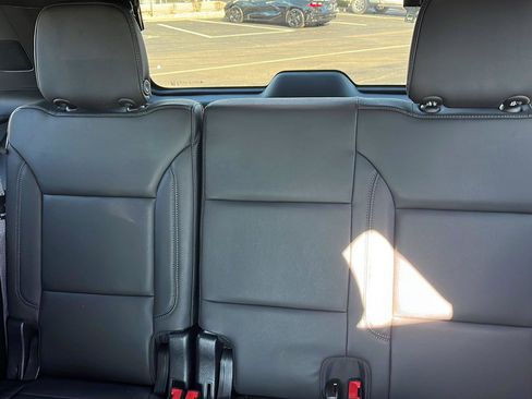 Used 2023 Chevrolet Tahoe Z71 image 26