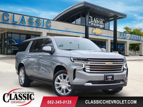 Used 2024 Chevrolet Suburban High Country w/ Premium Package AWD/4WD image 1