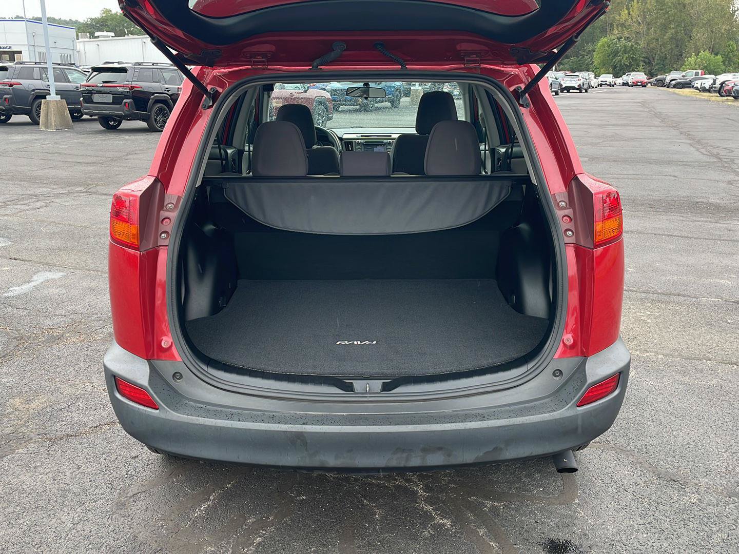 Used 2014 Toyota RAV4 XLE FWD image 27
