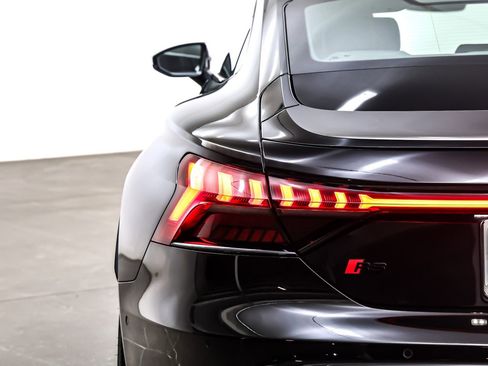 Used 2023 Audi RS e-tron GT w/ Ceramic Brake Package image 16