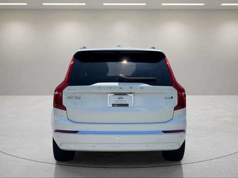 Used 2024 Volvo XC90 B6 Ultimate AWD/4WD image 4