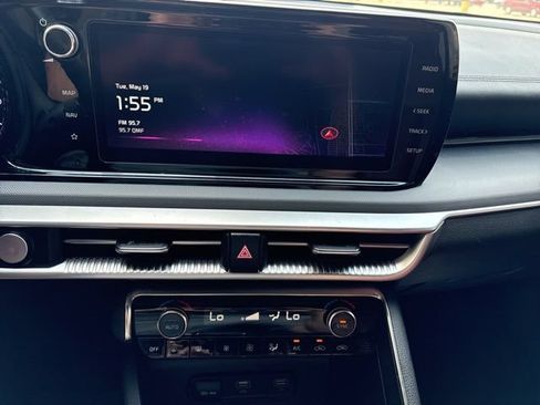 Certified 2024 Kia K5 GT-Line AWD/4WD image 12