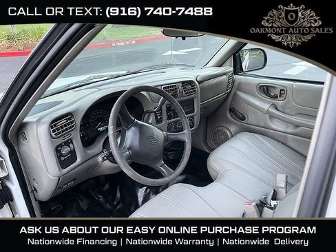 Used 2001 Chevrolet S10 Pickup 2WD Regular Cab w/ Comfort Convenience Pkg image 14