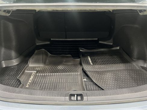 Used 2020 Toyota Corolla LE image 22