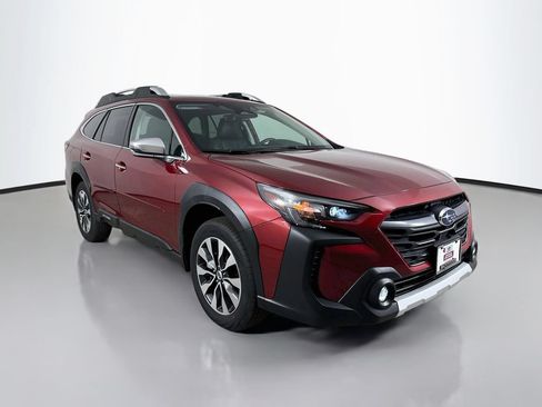 Used 2025 Subaru Outback Touring XT w/ Popular Package #2 AWD/4WD image 1