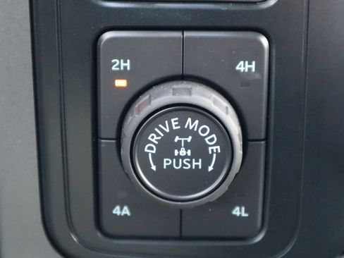 New 2025 Ford F150 Lariat w/ Equipment Group 501A Mid image 23