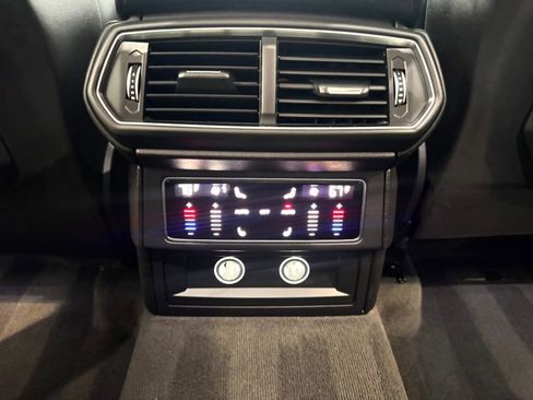 Used 2021 Lamborghini Urus image 30