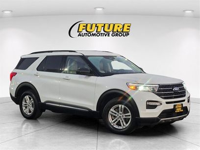 Certified 2023 Ford Explorer XLT w/ Equipment Group 202A