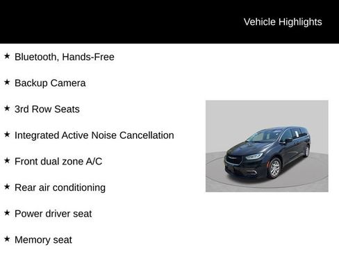 Used 2023 Chrysler Pacifica Touring-L FWD image 10