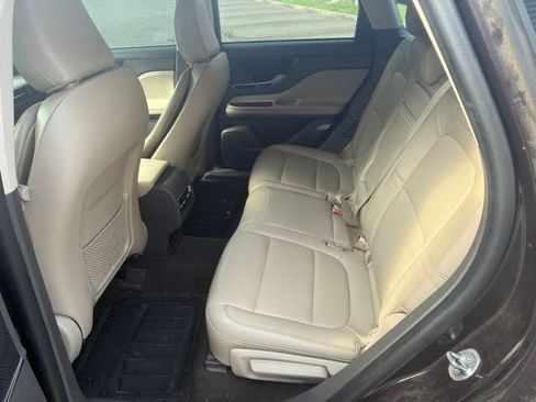 Used 2023 Lincoln Corsair FWD image 13
