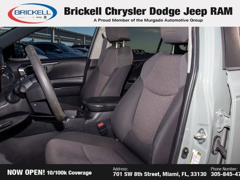 Used 2019 Toyota RAV4 XLE image 15