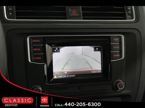 Used 2017 Volkswagen Jetta S image 12