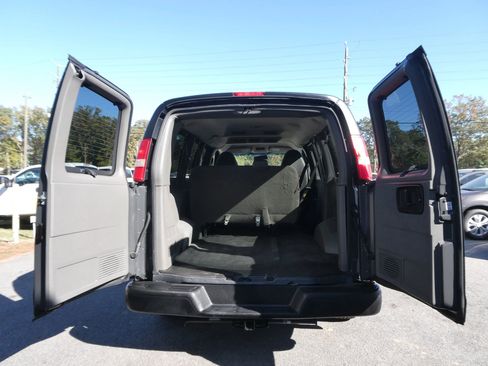 Used 2014 Chevrolet Express 1500 LS image 7