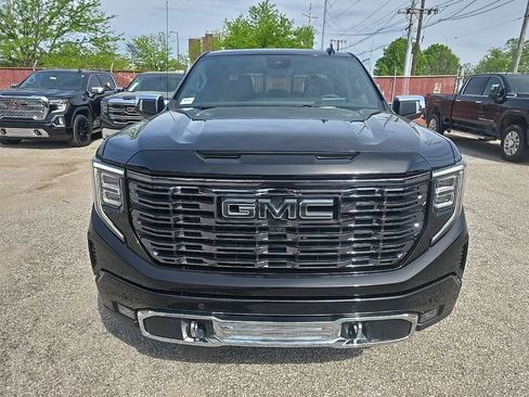 New 2026 GMC Sierra 1500 Denali Ultimate AWD/4WD image 2